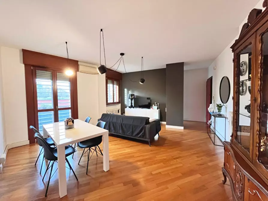 Immagine 4 di Appartamento in vendita  in Via Ognissanti a Padova