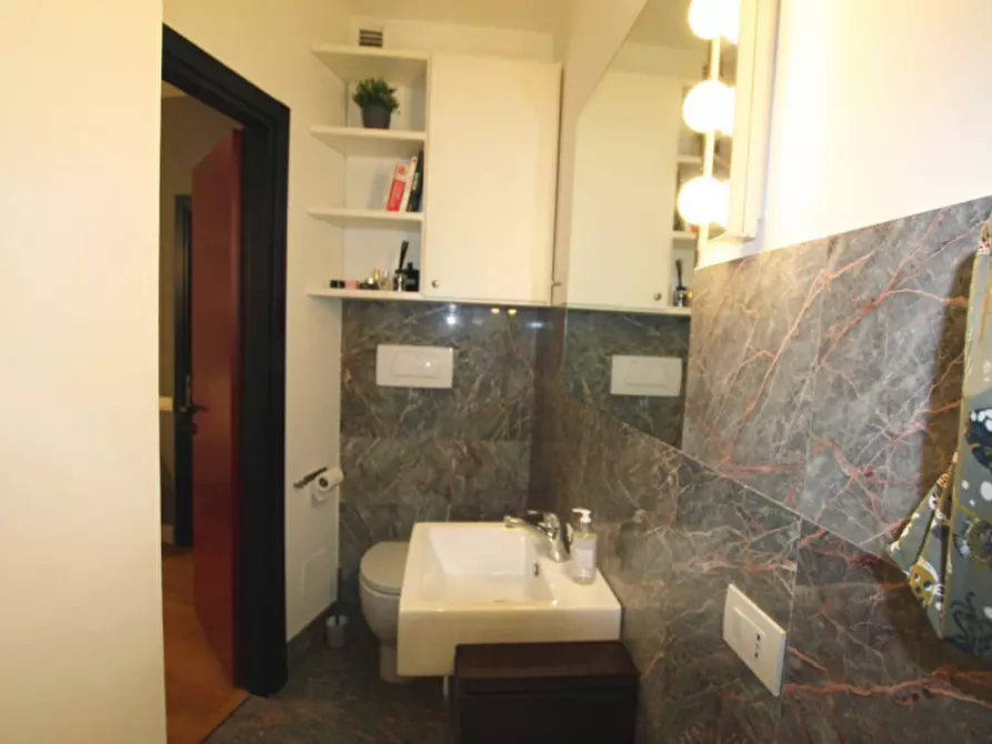 Immagine 15 di Appartamento in vendita  in Via Ognissanti a Padova