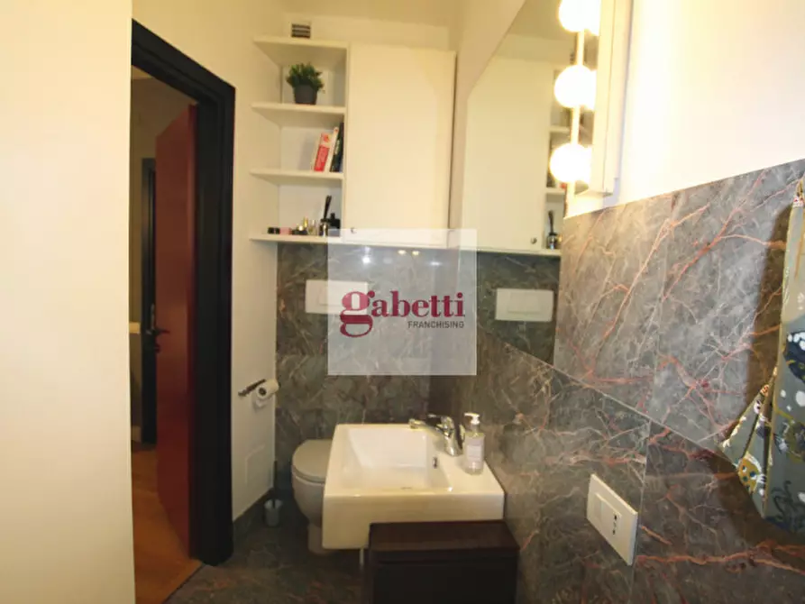 Immagine 16 di Appartamento in vendita  in Via Ognissanti a Padova