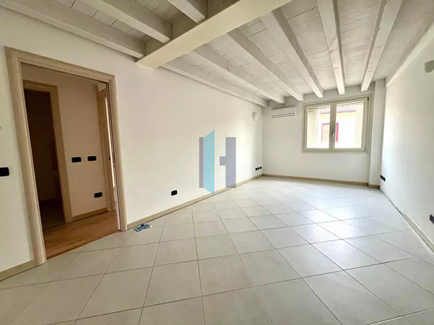 Immagine 5 di Appartamento in vendita  in Via Vittorio Arici 16 a Brescia