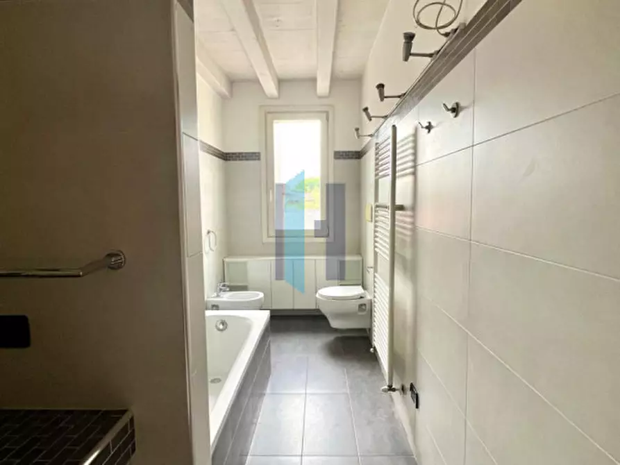 Immagine 19 di Appartamento in vendita  in Via Vittorio Arici 16 a Brescia