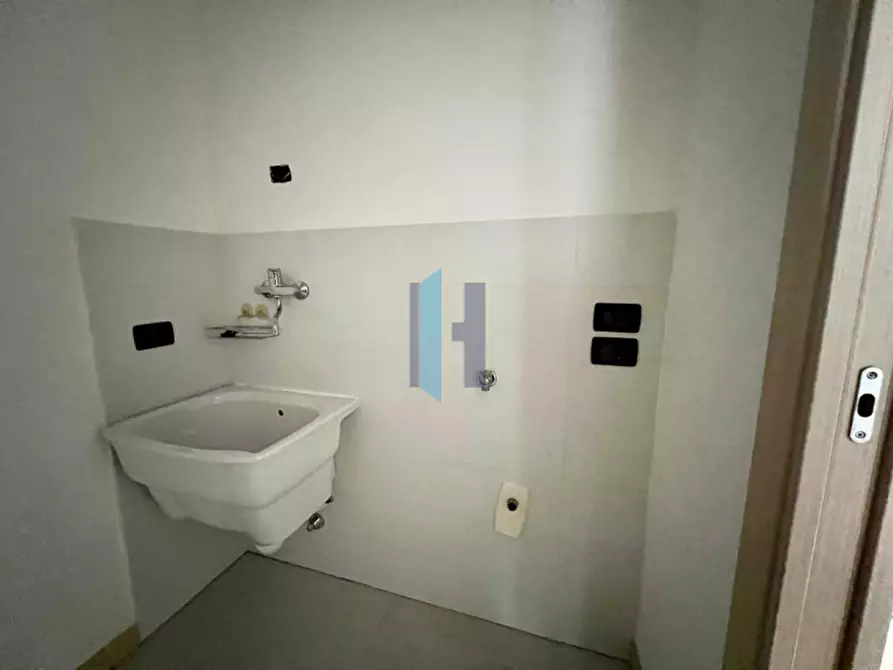 Immagine 20 di Appartamento in vendita  in Via Vittorio Arici 16 a Brescia