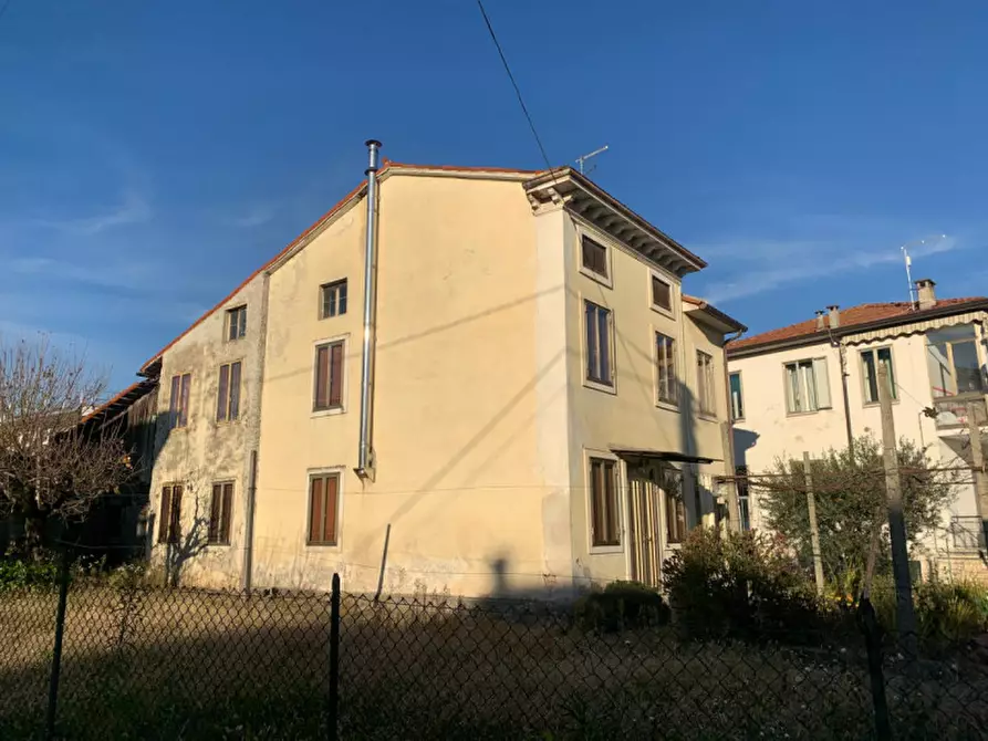 Immagine 10 di Casa indipendente in vendita  a Brogliano