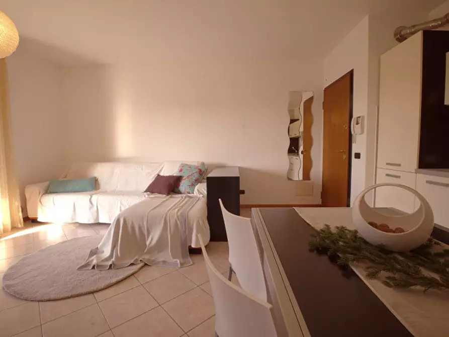 Immagine 2 di Appartamento in vendita  a Trevignano