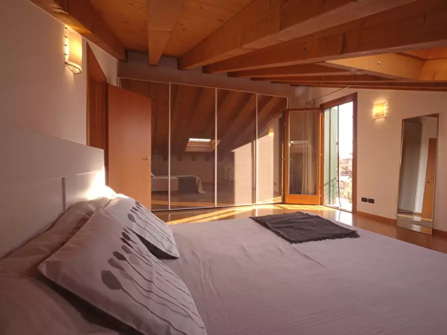 Immagine 12 di Appartamento in vendita  a Trevignano