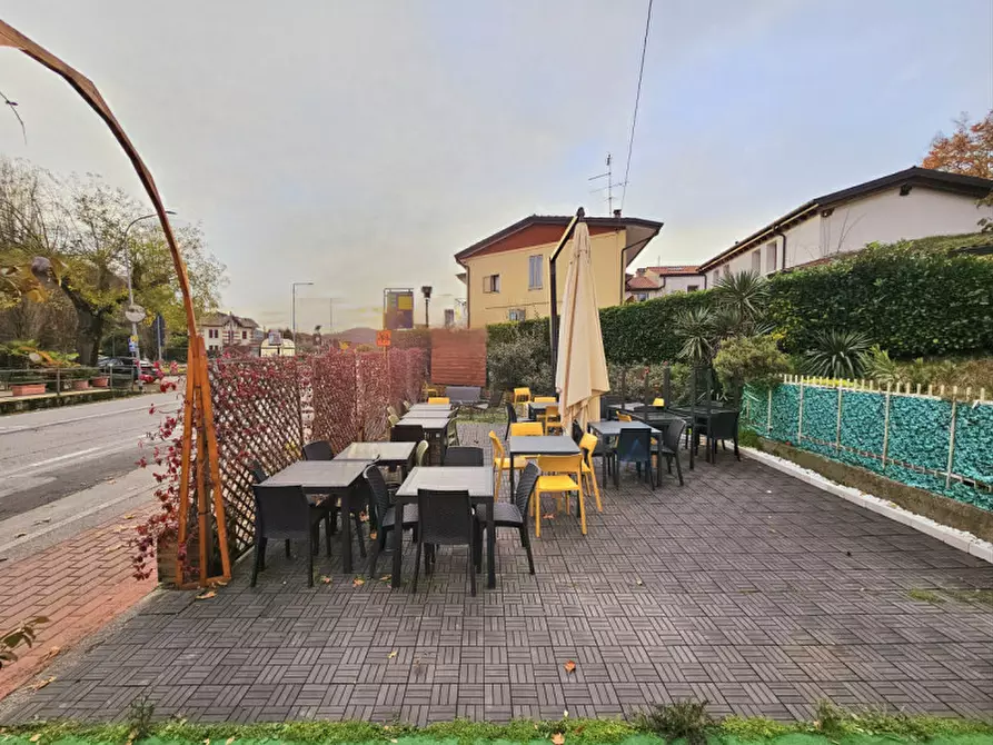 Immagine 4 di Negozio in vendita  in VIA EUGANEO TREPONTI a Teolo