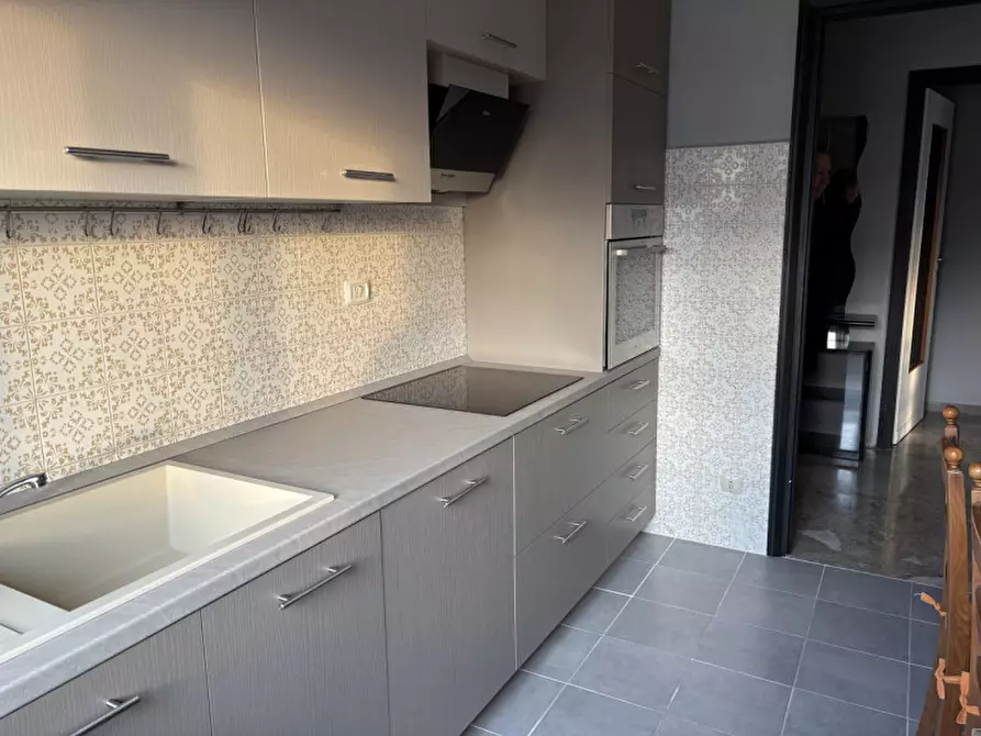 Immagine 8 di Appartamento in affitto  in Via Belvedere 14 a Rho