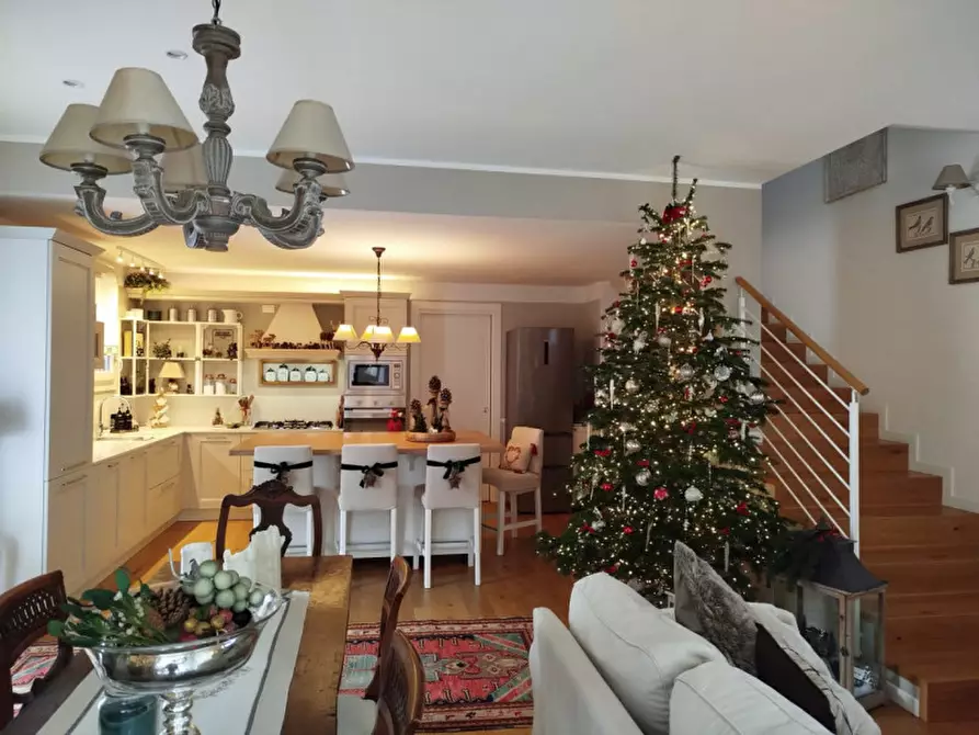 Immagine 9 di Casa trifamiliare in vendita  in Via Socrate a Montegrotto Terme