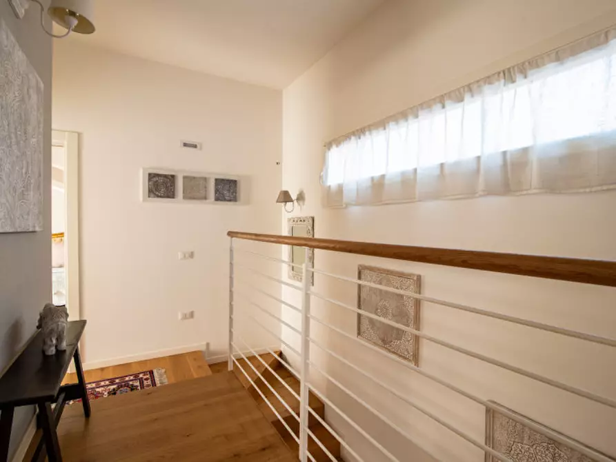 Immagine 11 di Casa trifamiliare in vendita  in Via Montegrotto a Abano Terme