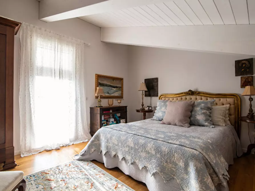 Immagine 13 di Casa trifamiliare in vendita  in Via Montegrotto a Abano Terme