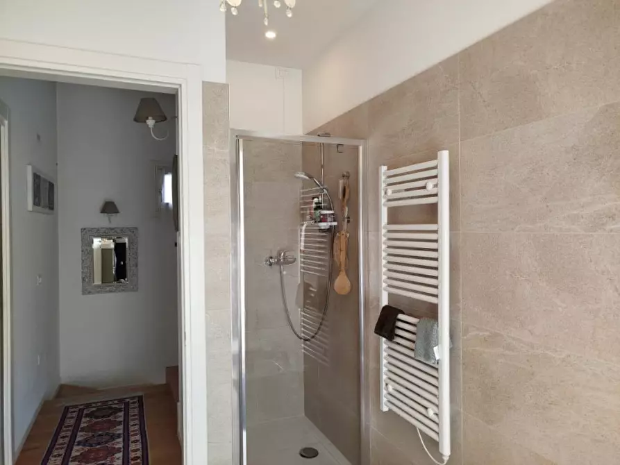 Immagine 24 di Casa trifamiliare in vendita  in Via Socrate a Montegrotto Terme