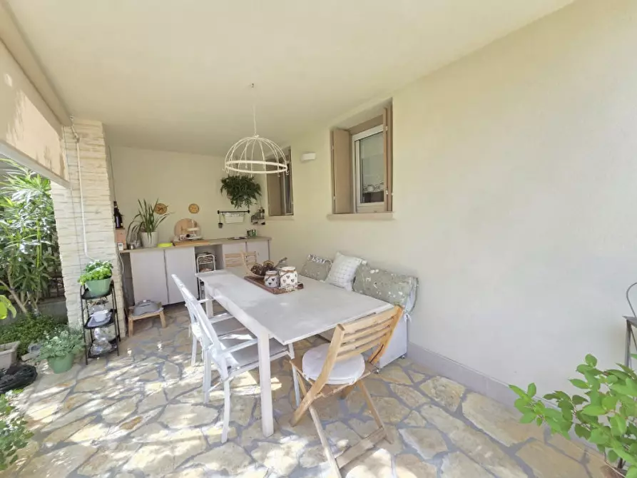Immagine 29 di Casa trifamiliare in vendita  in Via Montegrotto a Abano Terme