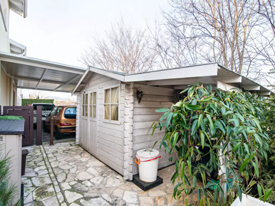 Immagine 31 di Casa trifamiliare in vendita  in Via Montegrotto a Abano Terme