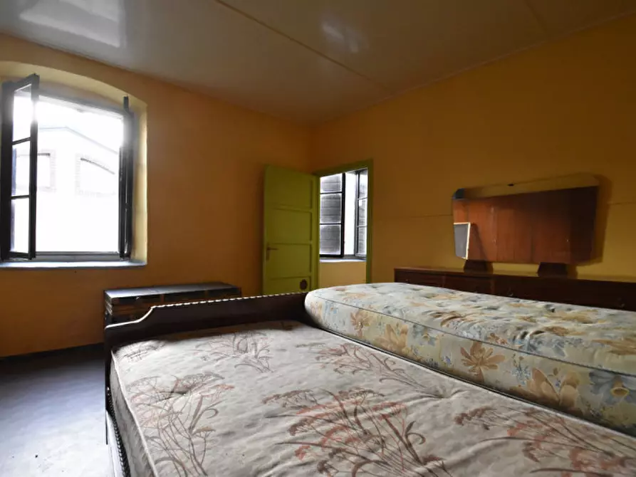 Immagine 7 di Rustico / casale in vendita  in Via Ronchi a Pastrengo