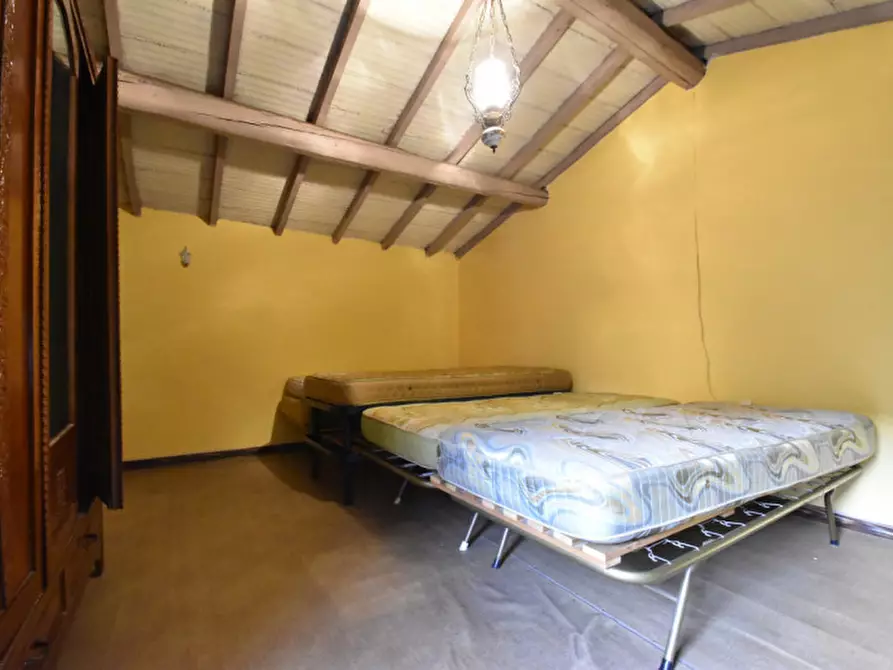 Immagine 8 di Rustico / casale in vendita  in Via Ronchi a Pastrengo