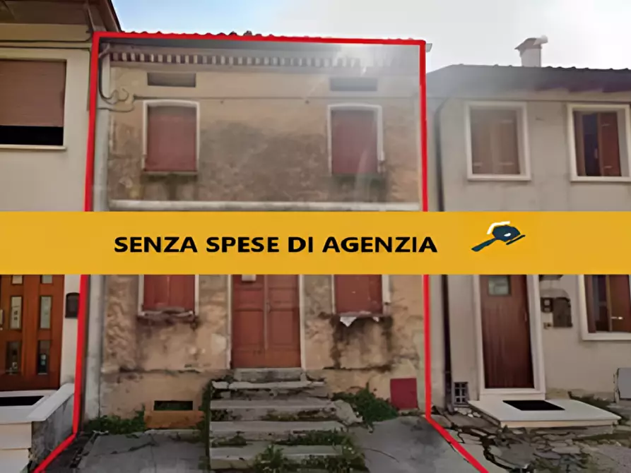 Immagine 1 di Appartamento in vendita  in Via Romolo e Rodolfo Mazzacavallo 36 a Cogollo Del Cengio