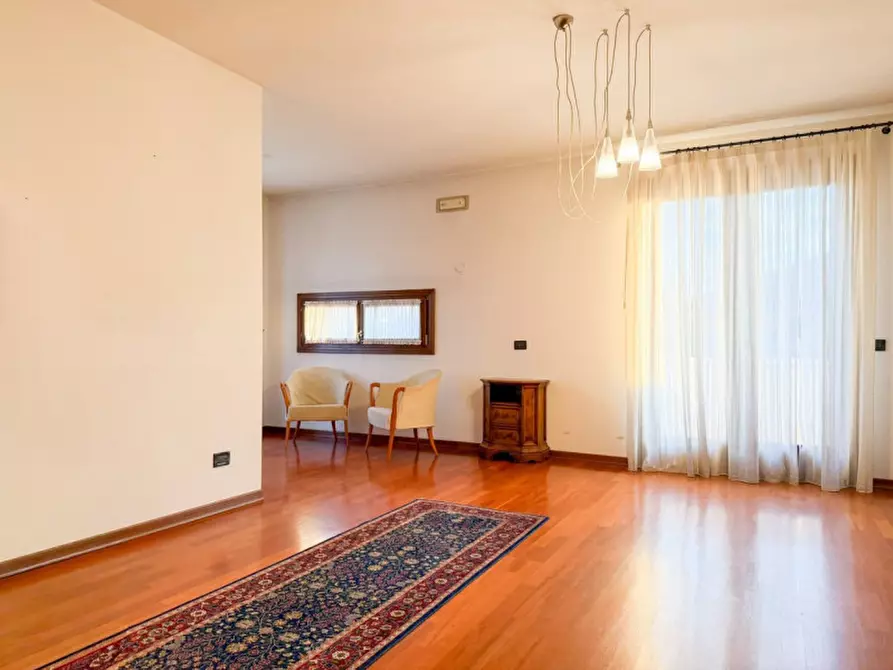 Immagine 4 di Casa bifamiliare in vendita  in VIA DEI SALICI 28 a Fontaniva