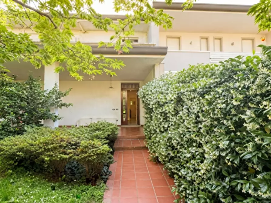 Immagine 30 di Casa bifamiliare in vendita  in Via dei Salici 28 a Fontaniva