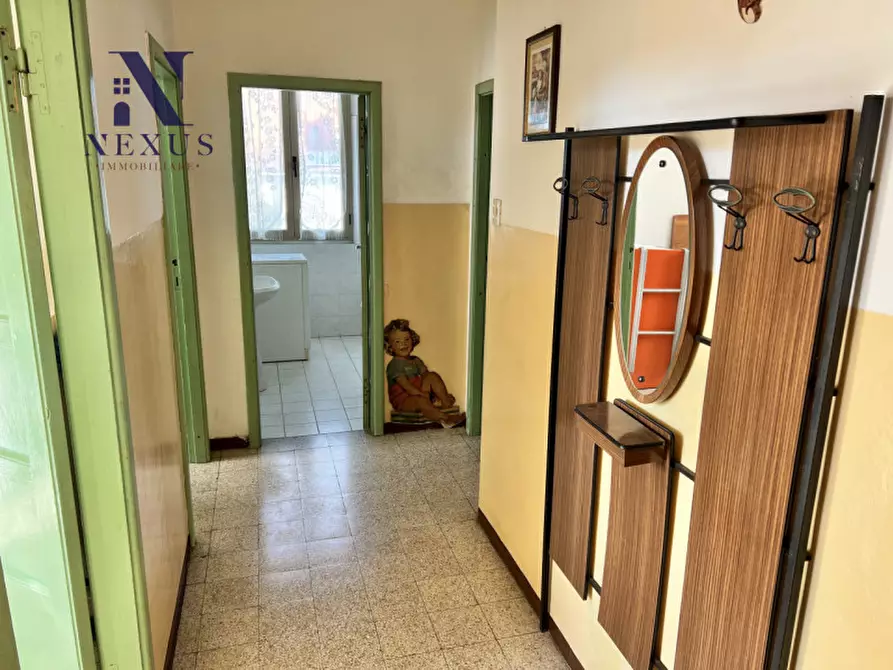 Immagine 8 di Appartamento in vendita  in Viale Giosuè Carducci a Mondolfo