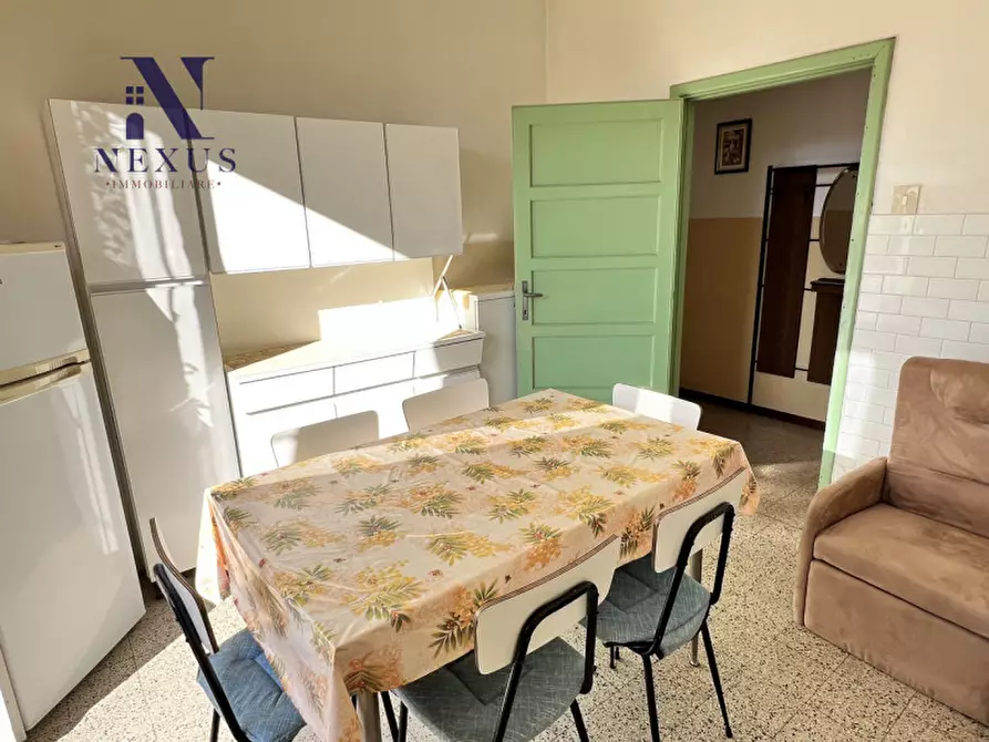 Immagine 13 di Appartamento in vendita  in Viale Giosuè Carducci a Mondolfo