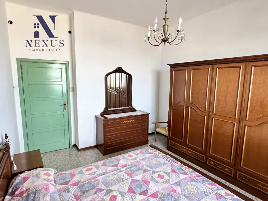 Immagine 18 di Appartamento in vendita  in Viale Giosuè Carducci a Mondolfo