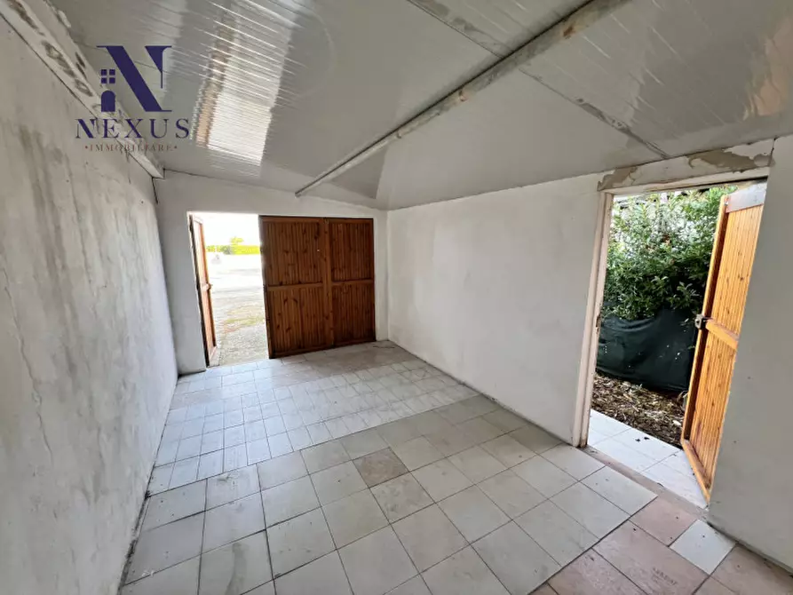 Immagine 33 di Appartamento in vendita  in Viale Giosuè Carducci a Mondolfo