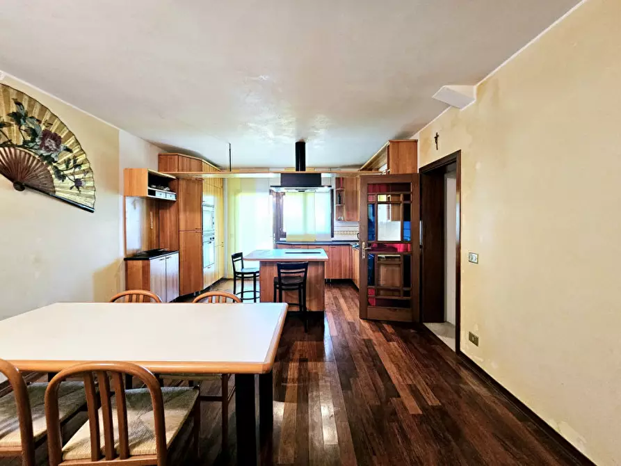 Immagine 2 di Casa bifamiliare in vendita  in VIA CASETTE a Baone