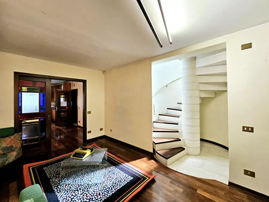 Immagine 5 di Casa bifamiliare in vendita  in VIA CASETTE a Baone