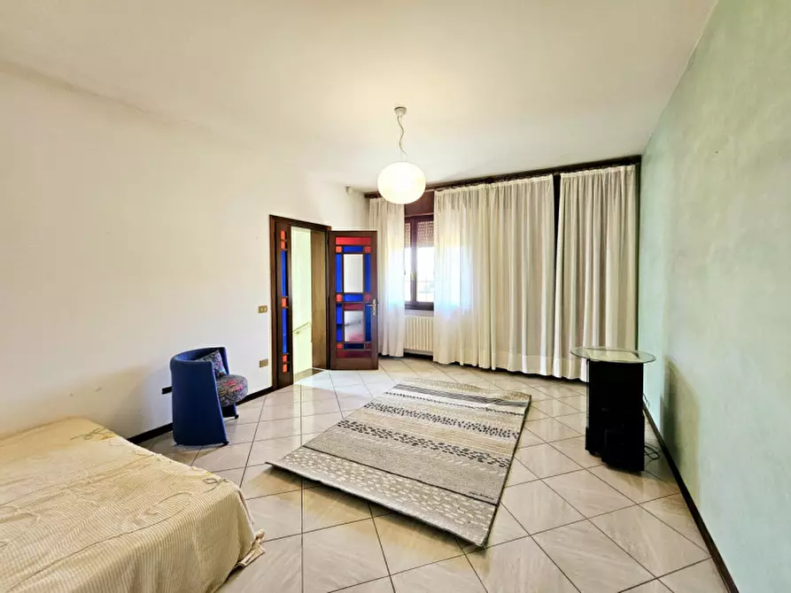 Immagine 12 di Casa bifamiliare in vendita  in VIA CASETTE a Baone