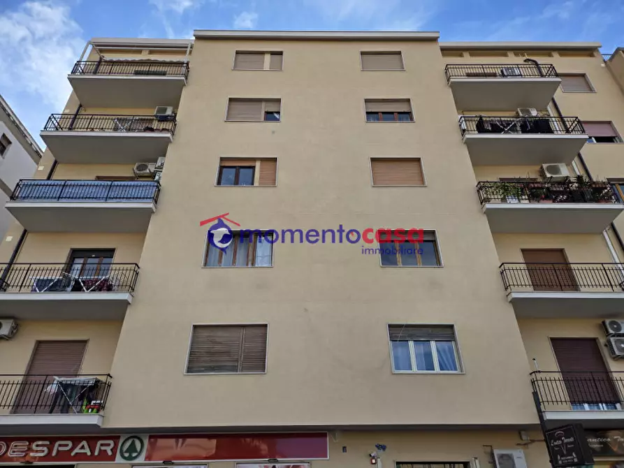 Immagine 2 di Appartamento in vendita  in via della libertà 28 a Reggio Di Calabria