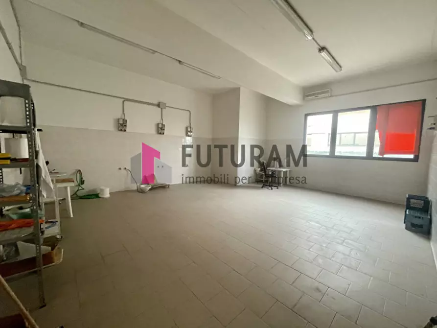 Immagine 7 di Capannone industriale in vendita  in VIA ROMA 1 a Montegrotto Terme