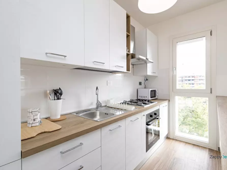 Immagine 13 di Appartamento in affitto  in Via di Malafede a Roma