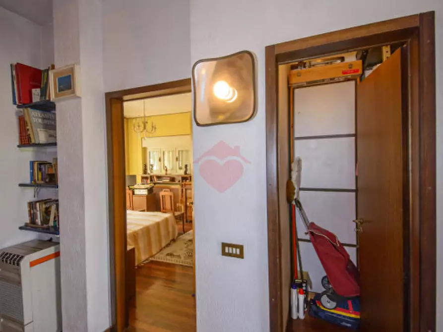 Immagine 55 di Appartamento in vendita  in Via Del Parco 6 a Gorgonzola