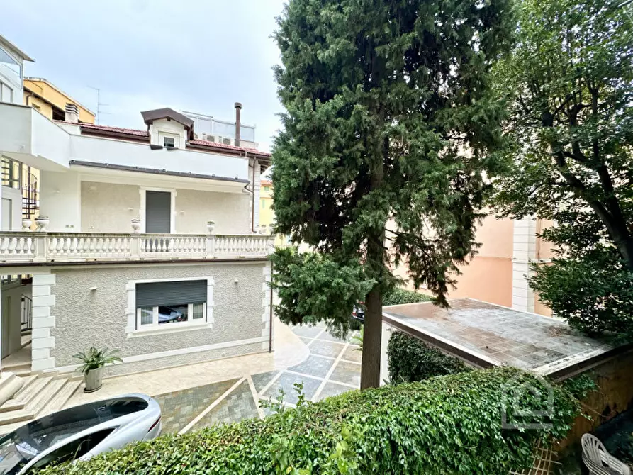 Immagine 2 di Appartamento in vendita  in Viale Daniel Hanbury 90 a Alassio