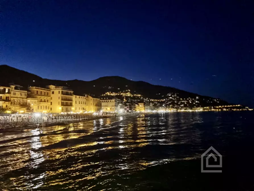 Immagine 42 di Appartamento in vendita  in Viale Daniel Hanbury 90 a Alassio