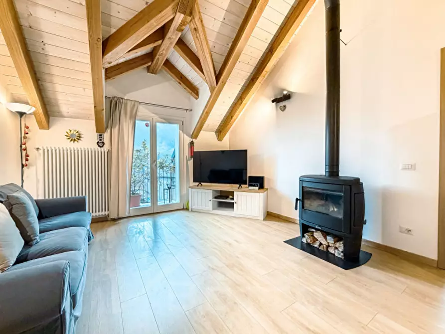 Immagine 10 di Appartamento in vendita  in Via Antonio Rosmini 60 a Santa Maria Maggiore