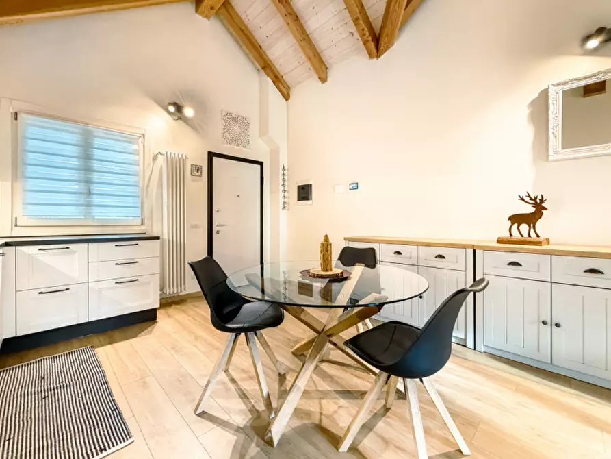 Immagine 16 di Appartamento in vendita  in Via Antonio Rosmini 60 a Santa Maria Maggiore