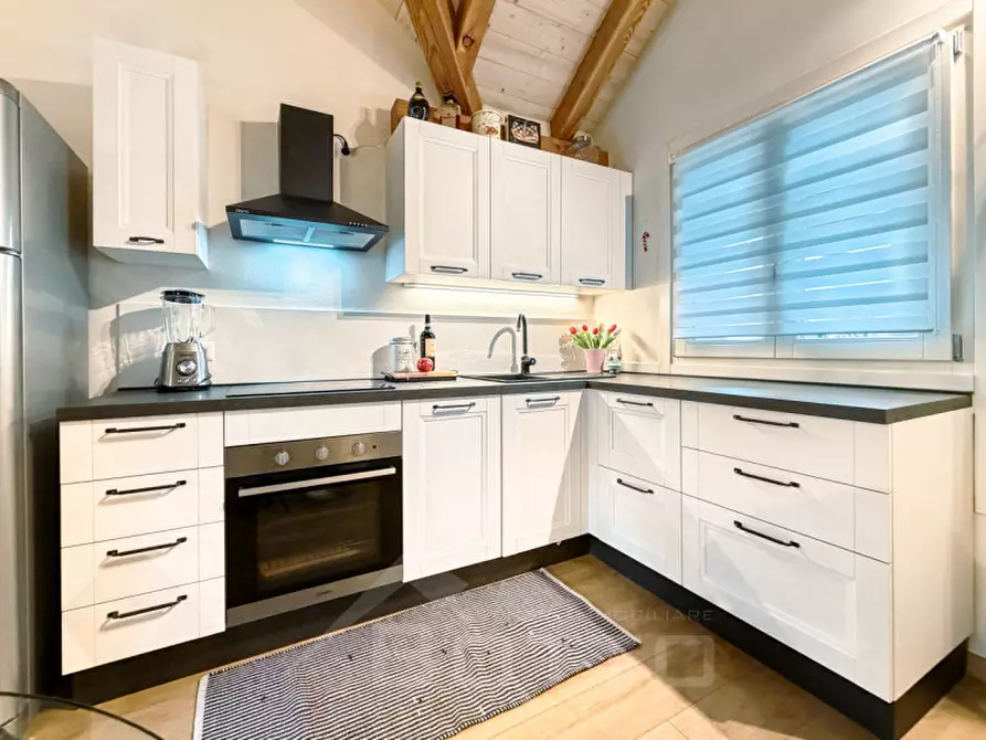 Immagine 18 di Appartamento in vendita  in Via Antonio Rosmini 60 a Santa Maria Maggiore