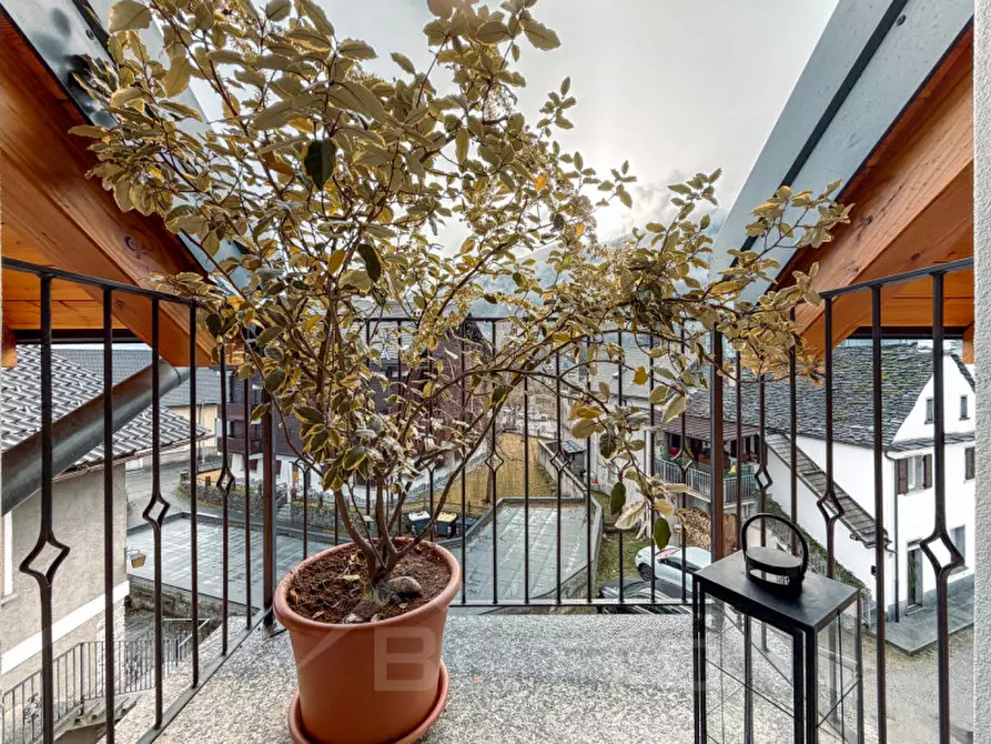 Immagine 21 di Appartamento in vendita  in Via Antonio Rosmini 60 a Santa Maria Maggiore