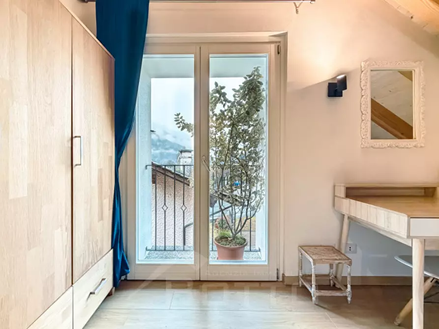 Immagine 34 di Appartamento in vendita  in Via Antonio Rosmini 60 a Santa Maria Maggiore