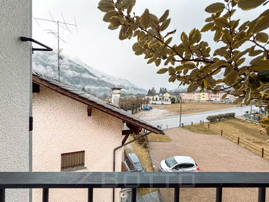 Immagine 36 di Appartamento in vendita  in Via Antonio Rosmini 60 a Santa Maria Maggiore