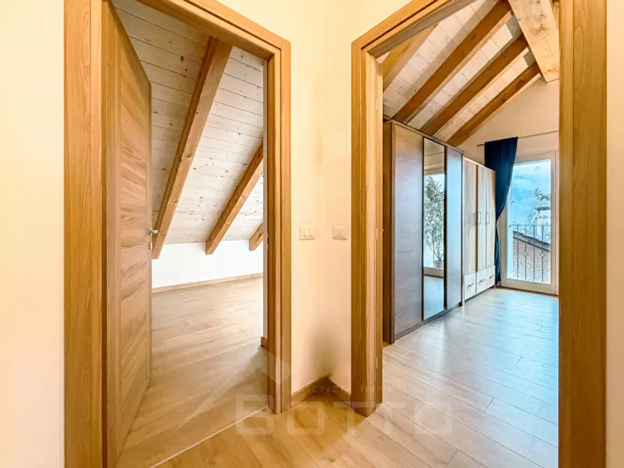 Immagine 38 di Appartamento in vendita  in Via Antonio Rosmini 60 a Santa Maria Maggiore