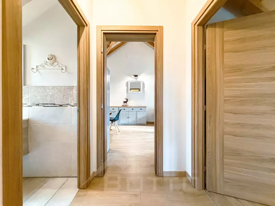 Immagine 45 di Appartamento in vendita  in Via Antonio Rosmini 60 a Santa Maria Maggiore