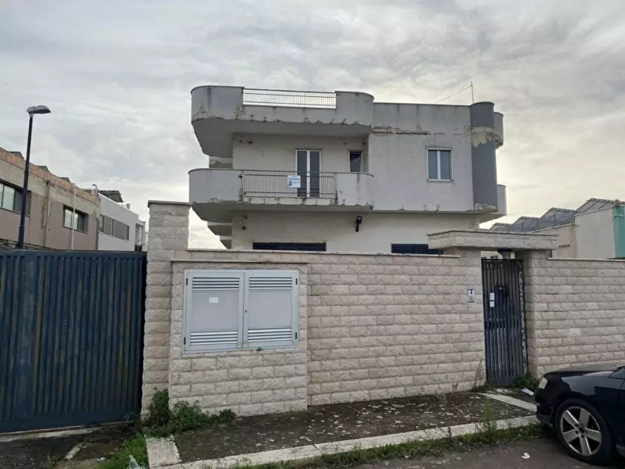 Immagine 1 di Capannone industriale in vendita  in Via della Comunita' Europea, 7, 76011 Bisceglie BT, Italia a Bisceglie