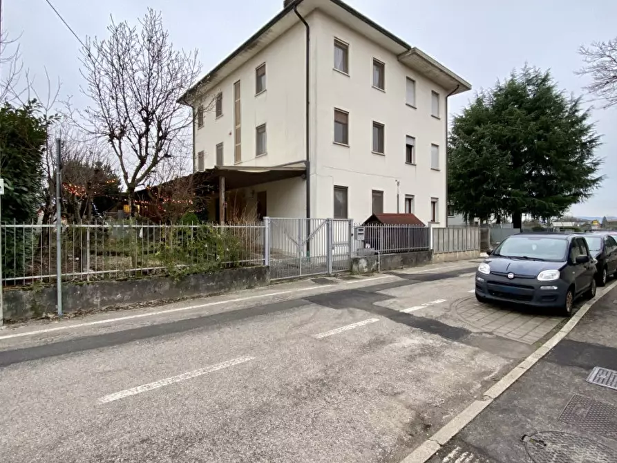 Immagine 1 di Casa bifamiliare in vendita  in Strada della Paglia, 442 a Vicenza