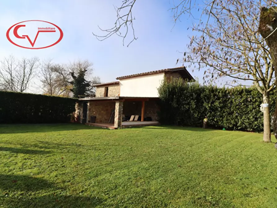 Immagine 15 di Villa in vendita  in via dei pianacci a Bucine