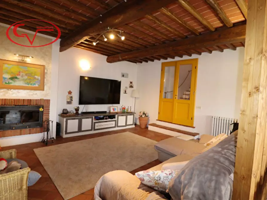 Immagine 29 di Villa in vendita  in via dei pianacci a Bucine