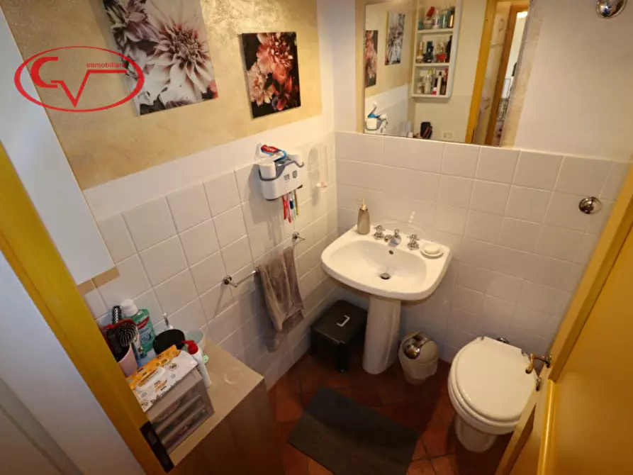 Immagine 37 di Villa in vendita  in via dei pianacci a Bucine