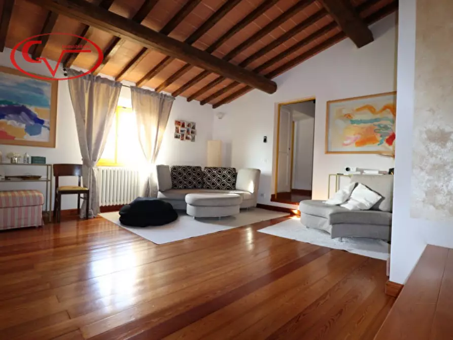 Immagine 47 di Villa in vendita  in via dei pianacci a Bucine