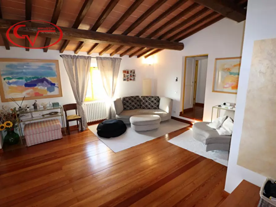 Immagine 48 di Villa in vendita  in via dei pianacci a Bucine